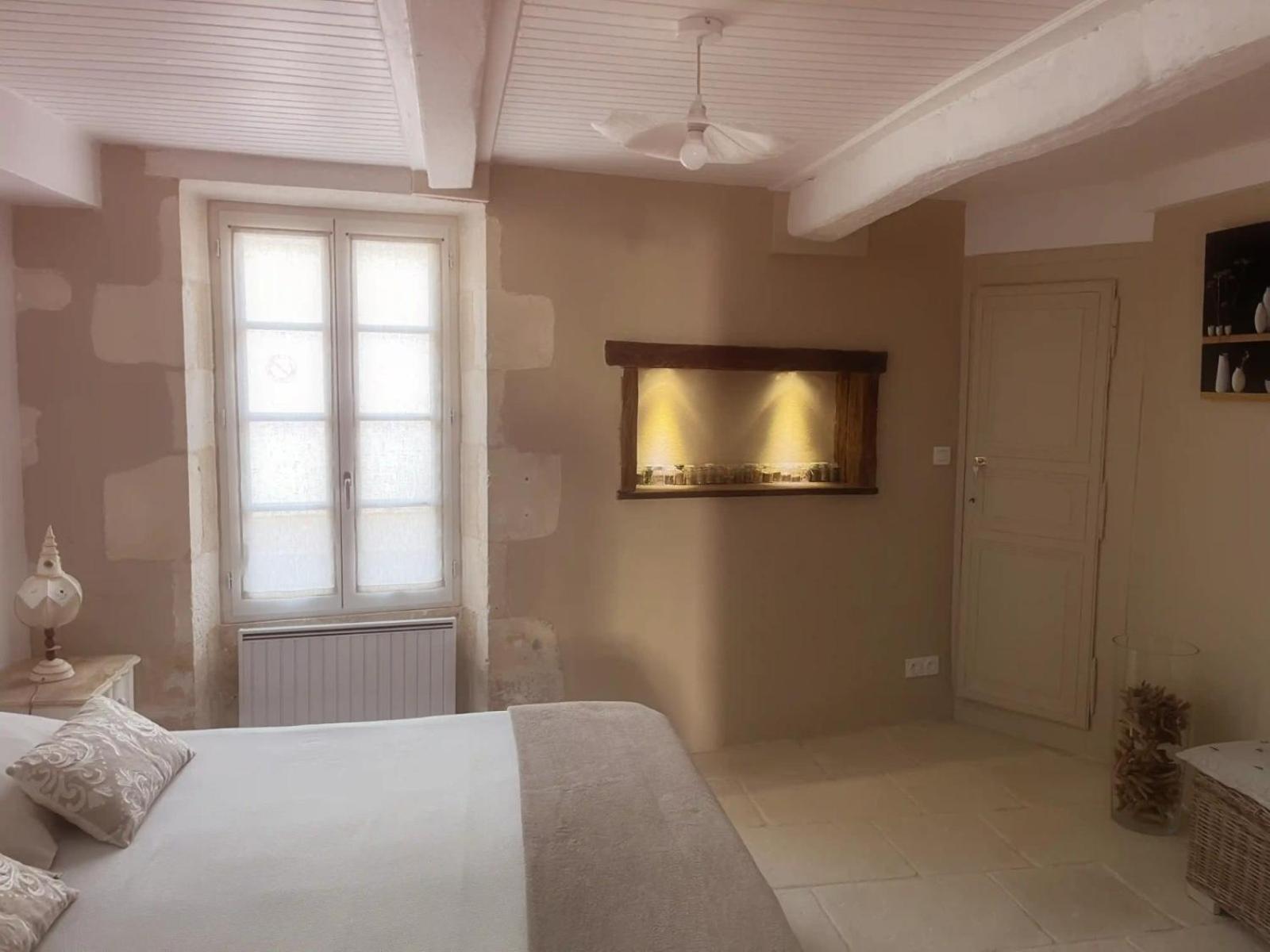 Une Fenetre Sur Cour La Flotte Exterior photo